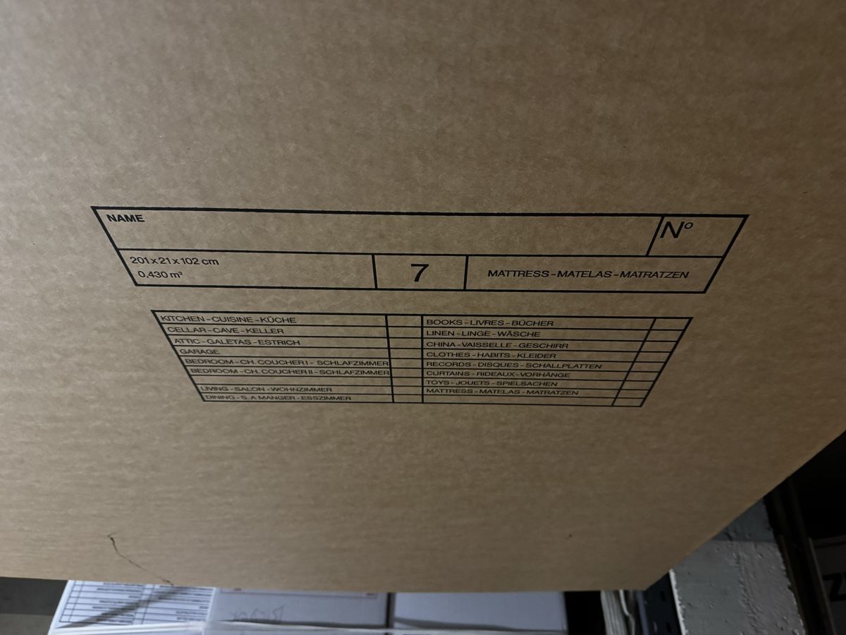 Cartons: Matratzenkartons – Neuf avec emballage d'origine à Stallikon par Sfc