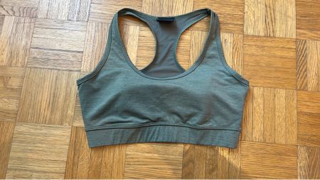 Brassière de sport confortable pour vos entraînements!