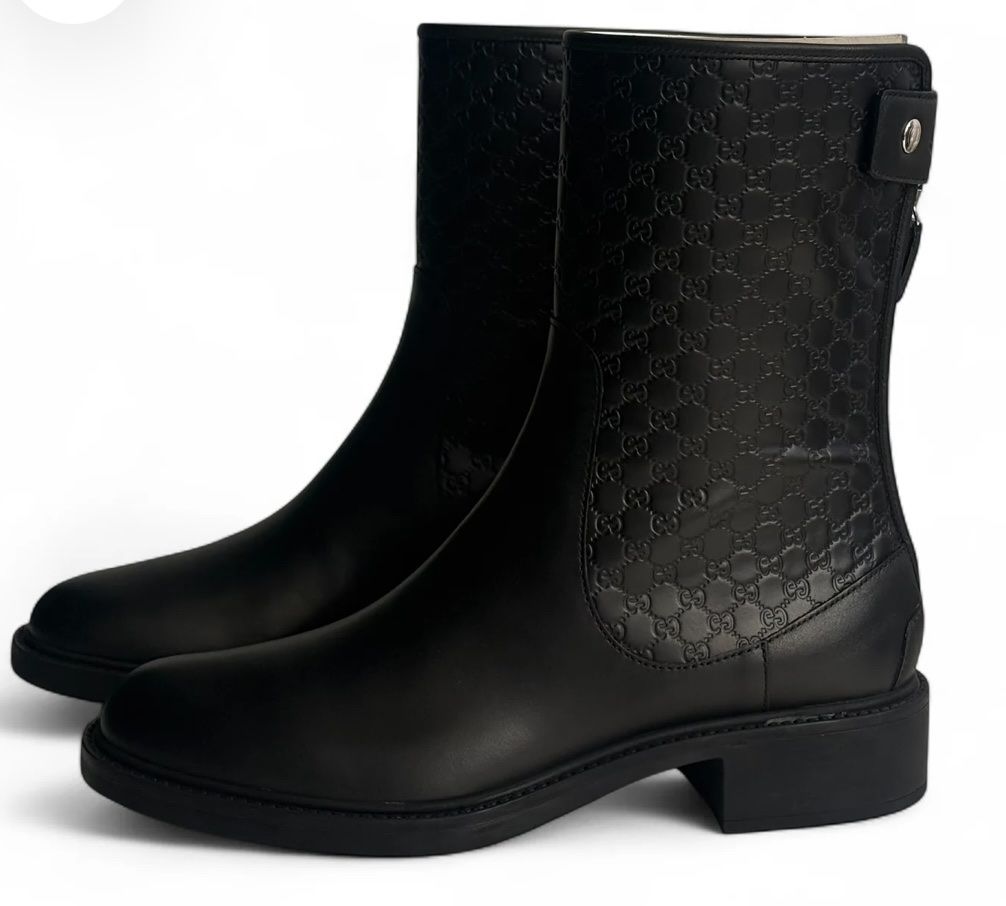 Hufschuhe: Gucci neuf taille 38 – Neu und originalverpackt aus Meyrin von Pretty2000