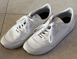 Sneaker Tommy Hilfiger Runner BH Lo Leder weiss Grös cm 44