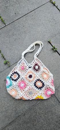 Kleine Beutelstricktasche