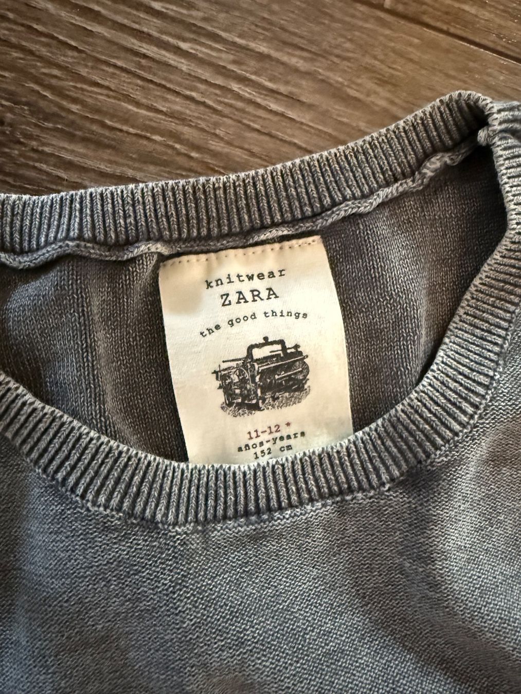 Zara Pulls et sweat-shirts: Pull Zara neuf 152 – D'occasion à Chermignon-Bas par mioumiou35 1