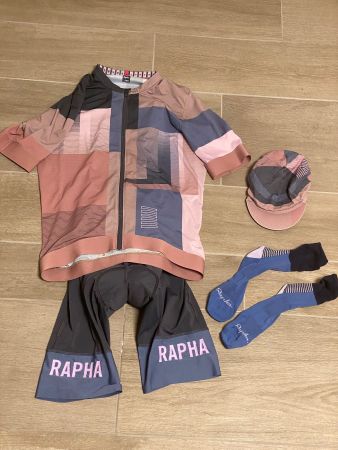 Ensemble cycliste Rapha taille XL : maillot, cuissard, ca...