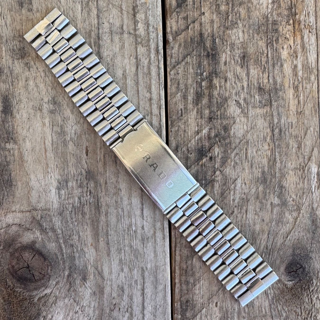 Rado Uhren: Rado Bracelet 18mm – Gebraucht aus Arzier-Le Muids von Avanna