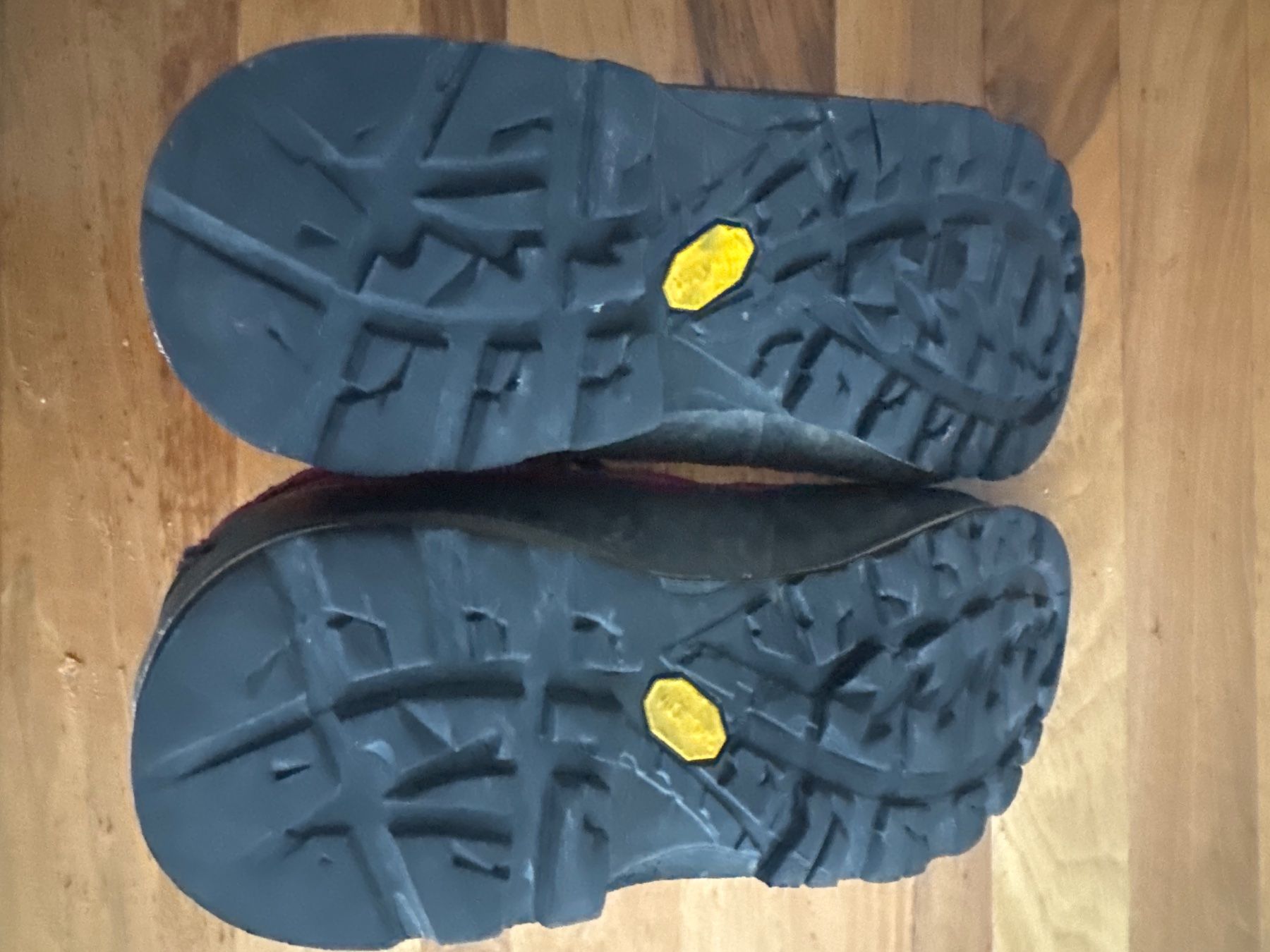 Meindl Scarpe da uomo: Wanderschuhe Meindl Gore-Tex Rot gr 41 – Usato da Zürich venduto da oase69 3