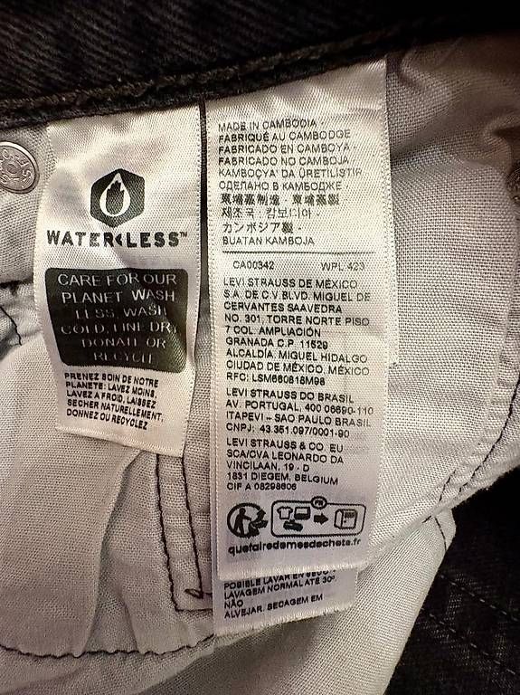 Jeans: Levis 501 Shorts Grösse 27 – Usato da Hedingen venduto da inf_mjl7 3