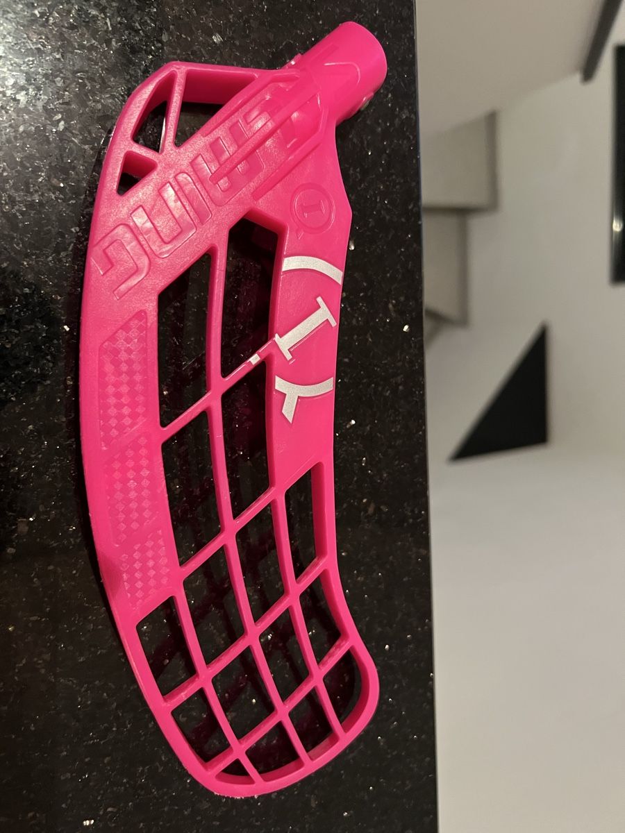 Unihockey: Salming Schaufel Pink Quest 1 – Usato da Schongau venduto da Retro_Shop