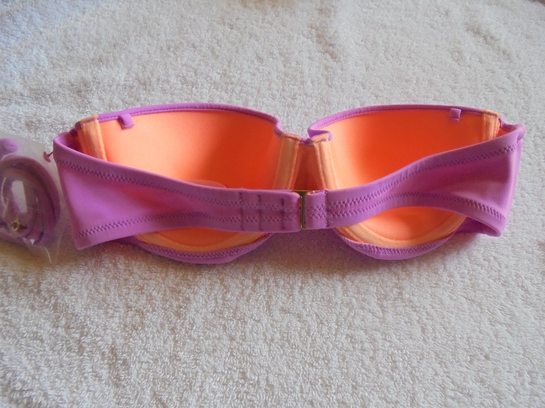 Victoria's Secret Costumi da bagno & Bikini: VICTORIA'S SECRET BIKINI-OBERTEIL GR. 75 B – Nuovo e nell'imballaggio originale da Aarau Rohr venduto da PinkSchwein 2