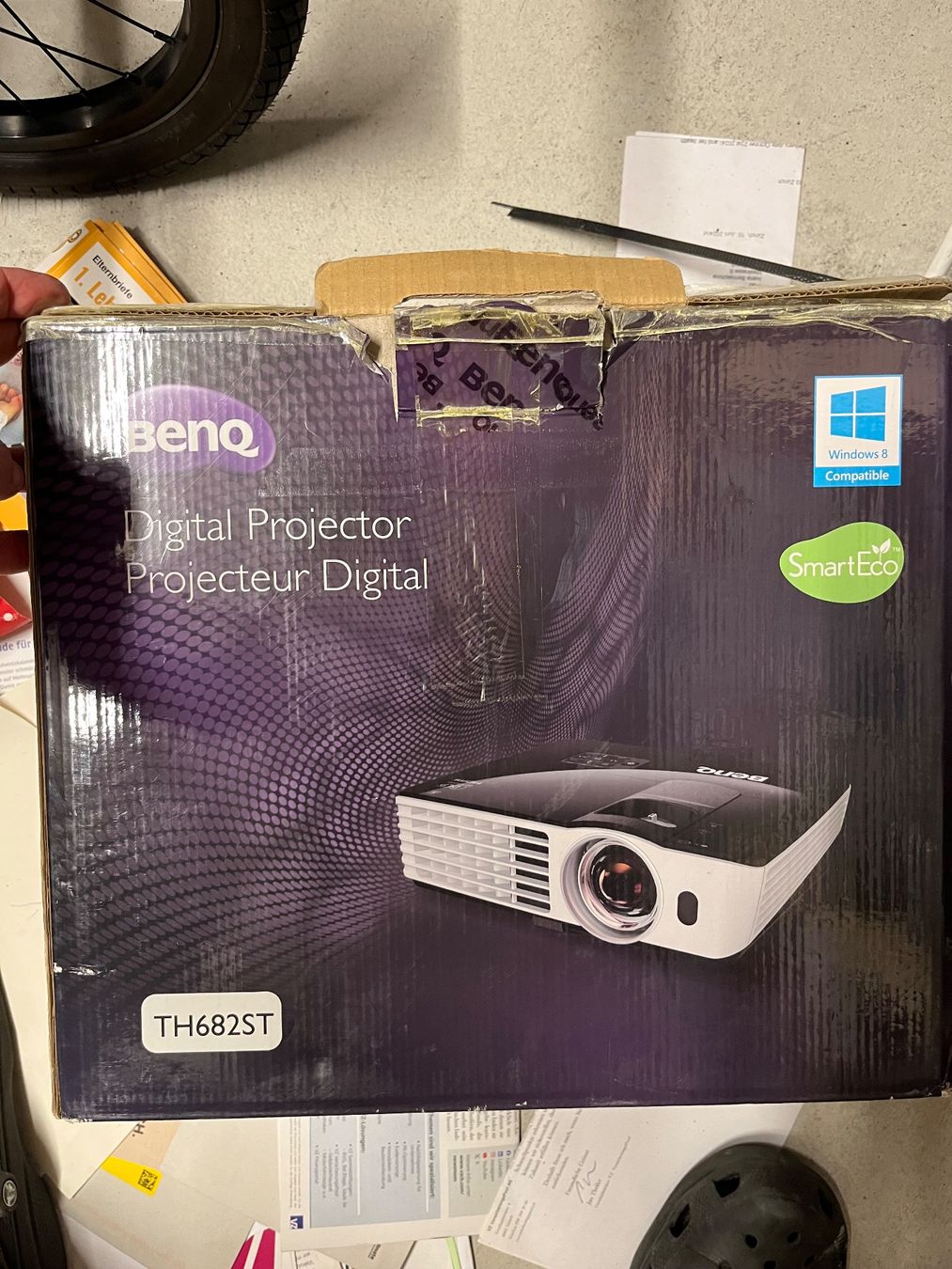 BenQ Videoprojektoren: Benq Beamer (TH682ST) – Gebraucht aus Zürich von NLNLNLNL 1