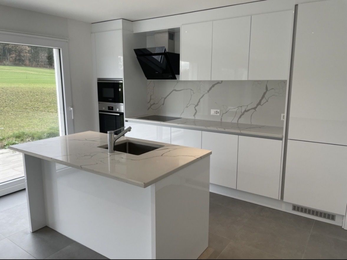 Cucine complete: Cuisine neuve avec îlot – Nuovo (secondo la descrizione) da Belfaux venduto da Luca_FSI