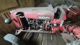 Traktor Bucher D1800 rot Defekt