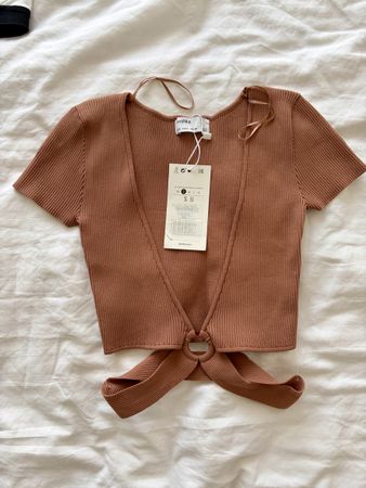 Damen Top Grösse S mit Etikett neu Bershka