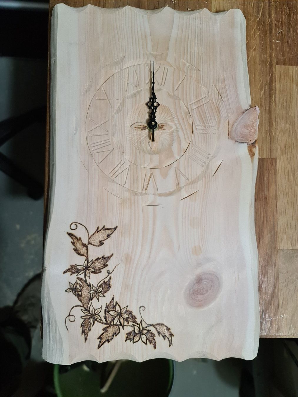 Articoli in legno: Arvenuhr – Nuovo (secondo la descrizione) da Siebnen venduto da Holzwork75
