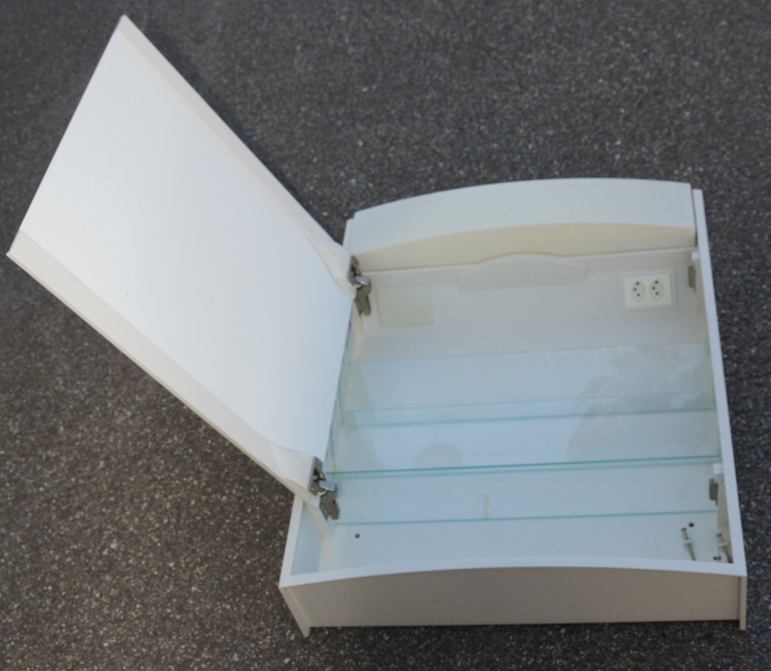 Armadietti a specchio: Spiegelschrank – Usato da Grosshöchstetten venduto da rob_m7tx 1