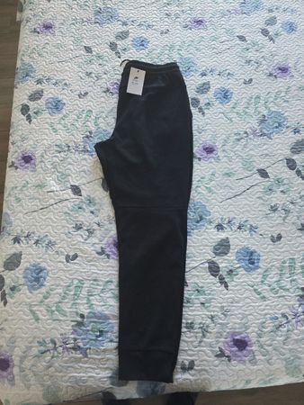 Pantalon de jogging Nike noir, neuf avec étiquette