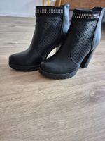 Schwarze Stiefeletten Gr. 39 - perfekt für den Herbst!