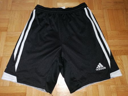 Adidas Fussballshorts Grösse 140