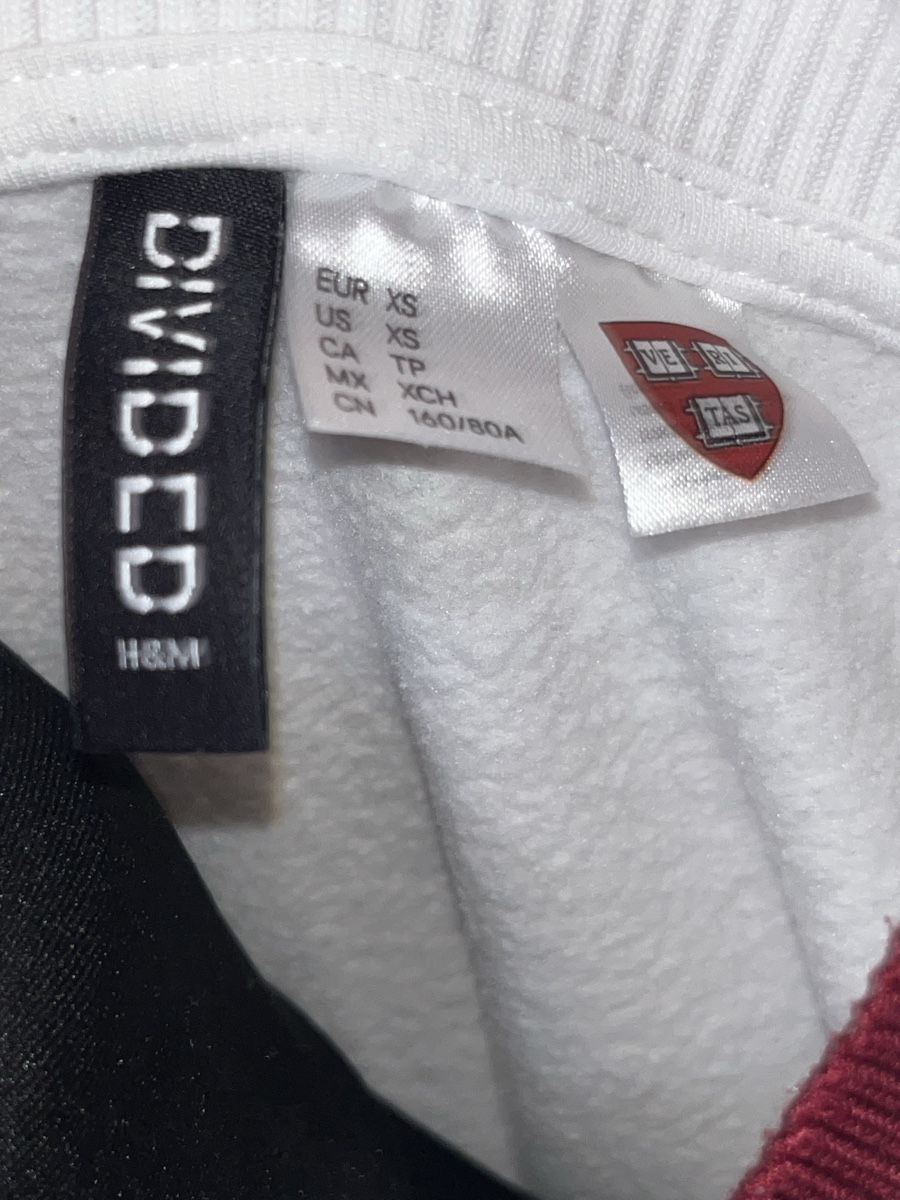 H&M Pullover & Sweatshirts: Pulli Gr. XS – Gebraucht aus Bern von Regi1975 1