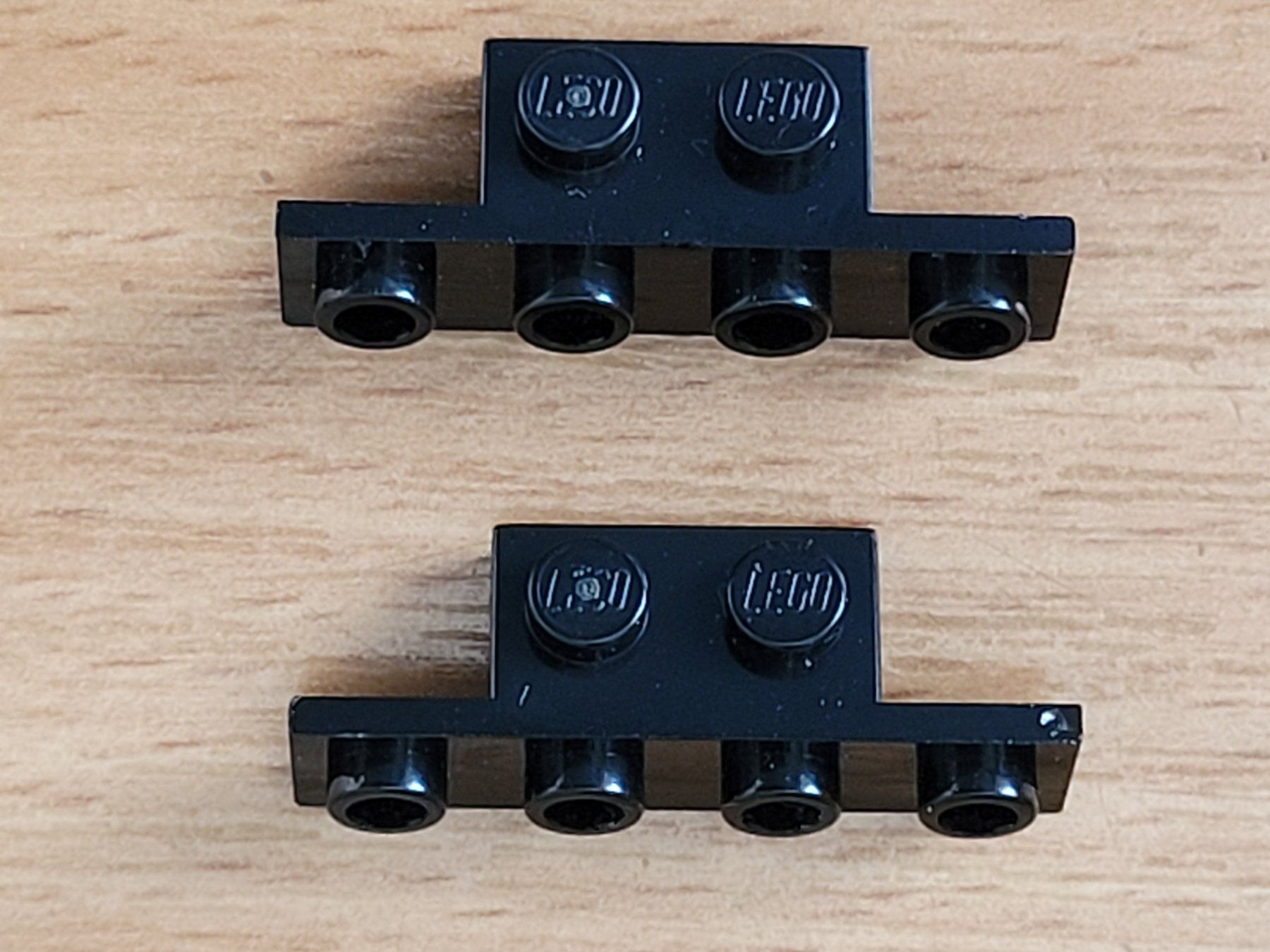 Lego Baukästen: Lego - Pièce détachée de forme spéciale - 2x noir – Gebraucht aus Payerne von tintin08