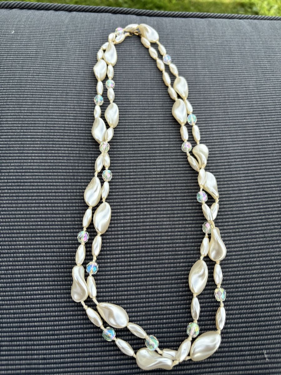 Ketten: Elegante Vintage Perlenkette – Gebraucht aus Wald AR von bertli00
