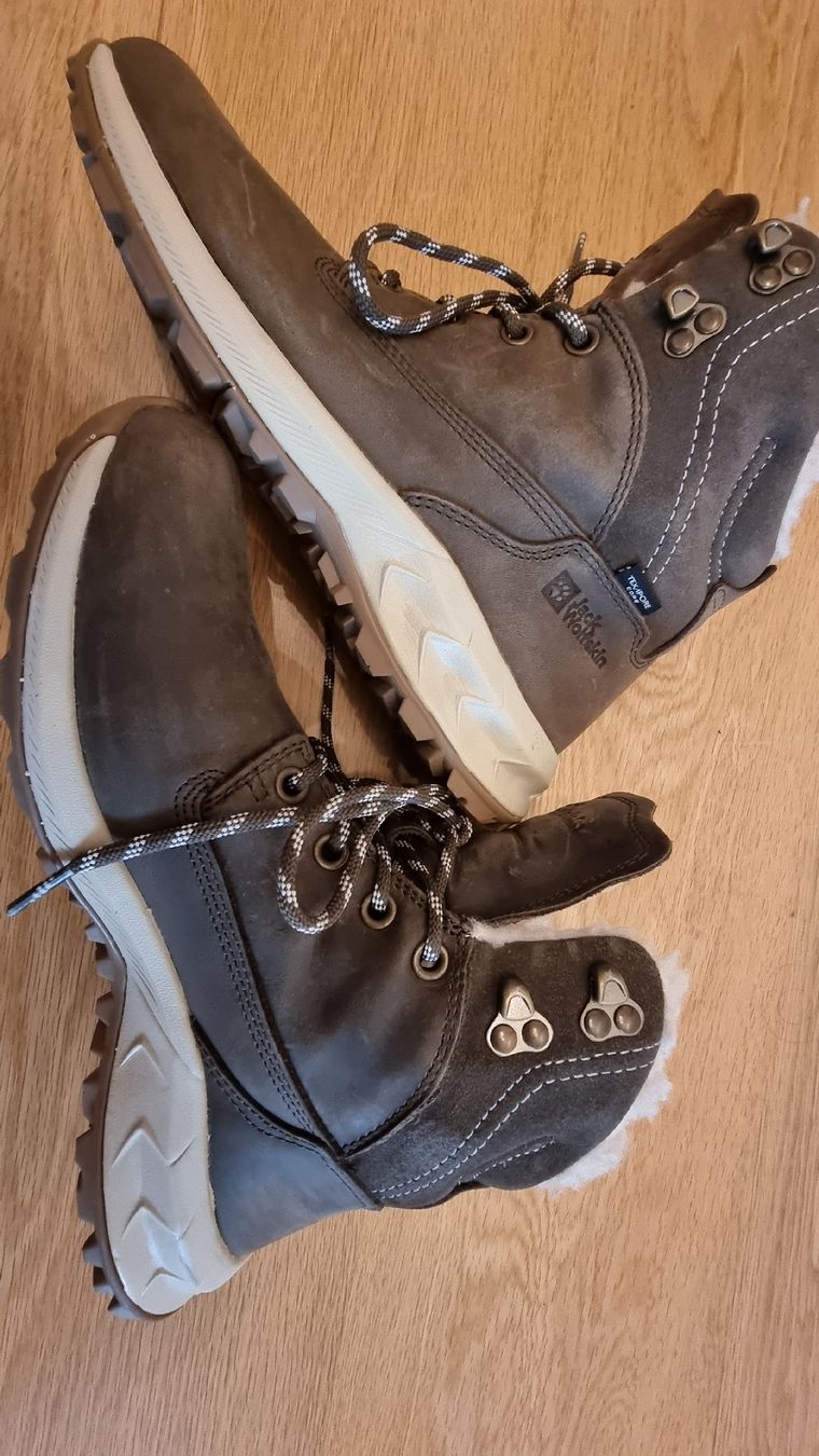 Jack Wolfskin Scarpe da uomo: Jack Wolfskin Winterstiefel, Gr. 39 – Usato da Brunnen venduto da nat_qj8q 5