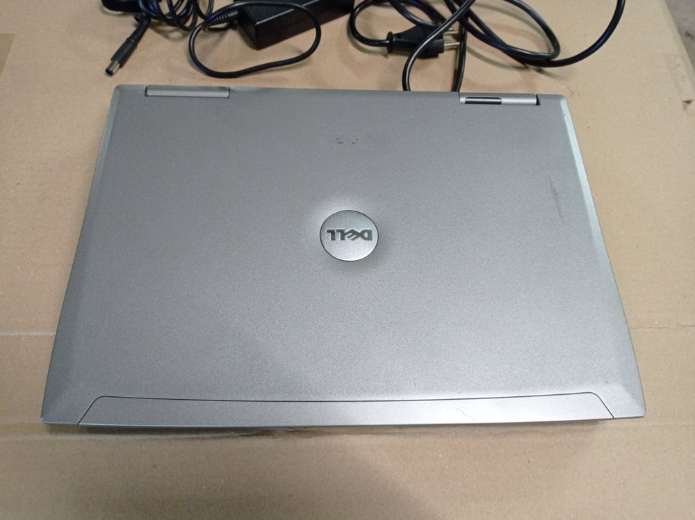 Dell Latitude D810 Windows Xp Kaufen Auf Ricardo 7610