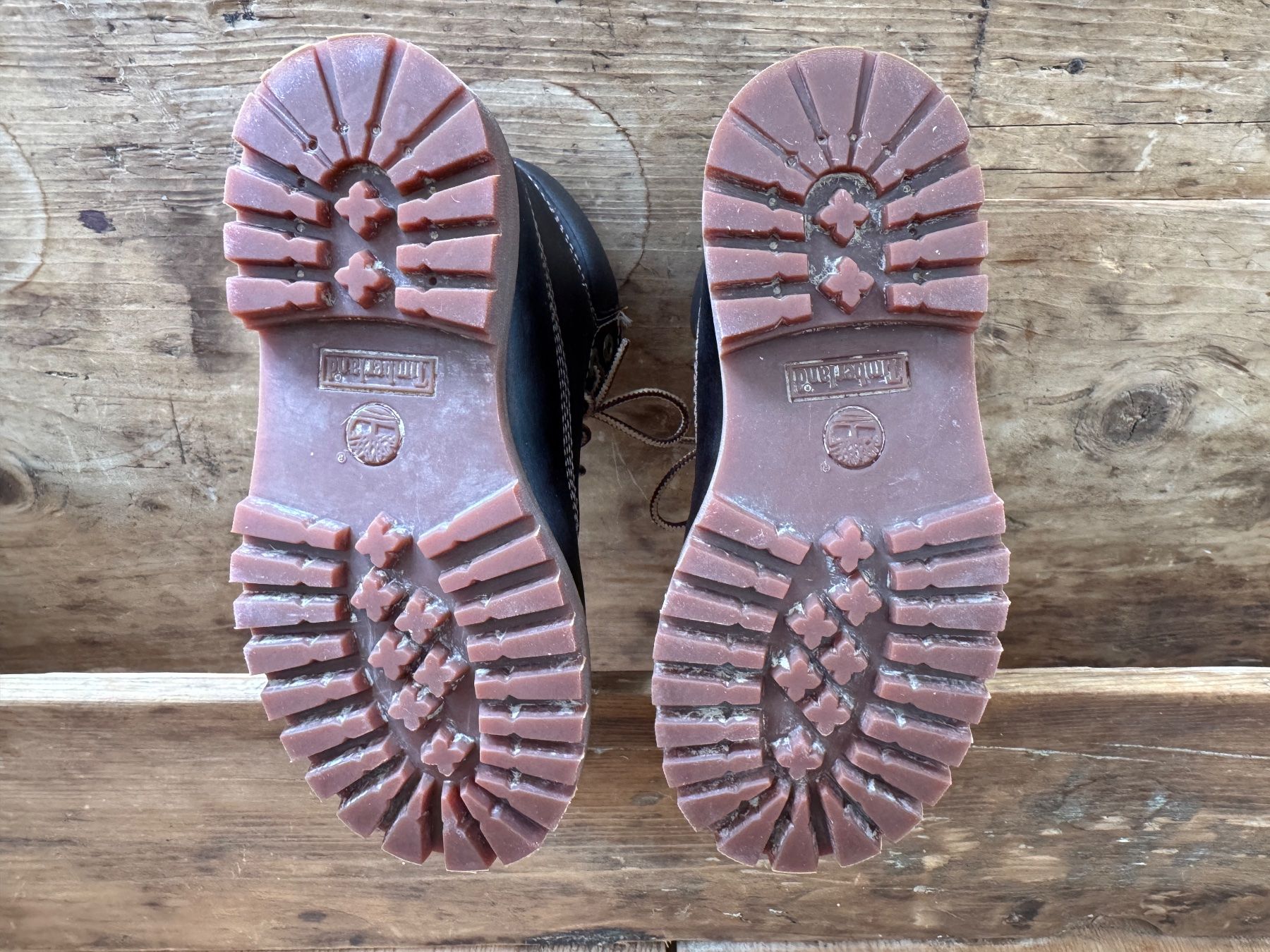 Schuhe für Jungen: Timberland Boots, Grösse 29, dunkelbraun – Gebraucht aus Pontresina von cumprerevender 4