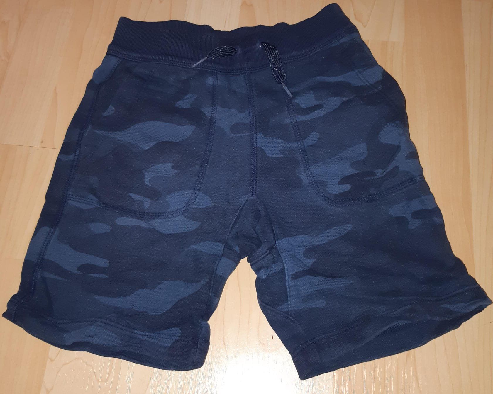 Gap Pantaloni: Junge Shorts, Gr. S 6-7-Jährige, Marke: GAP – Usato da Sachseln venduto da volvoc70 2