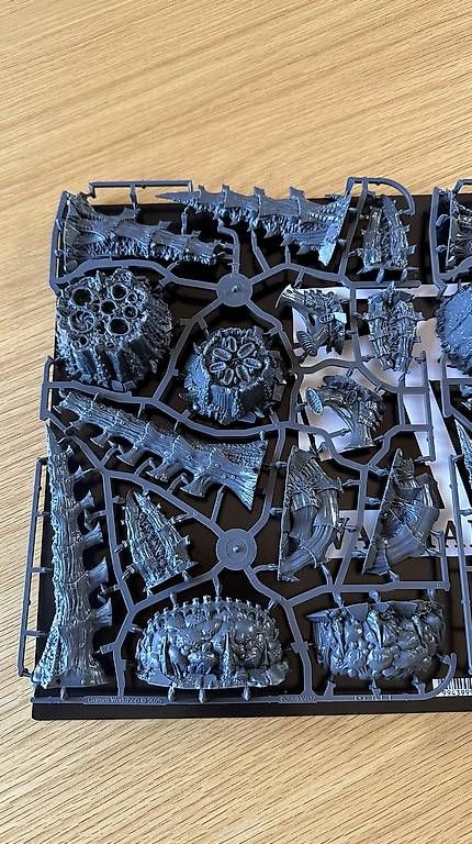 Modellbausätze & Standmodelle: Warhammer 40K Kill Team Typhon Tyranidenbefall – Gebraucht aus Zürich von ben_5pcn 4