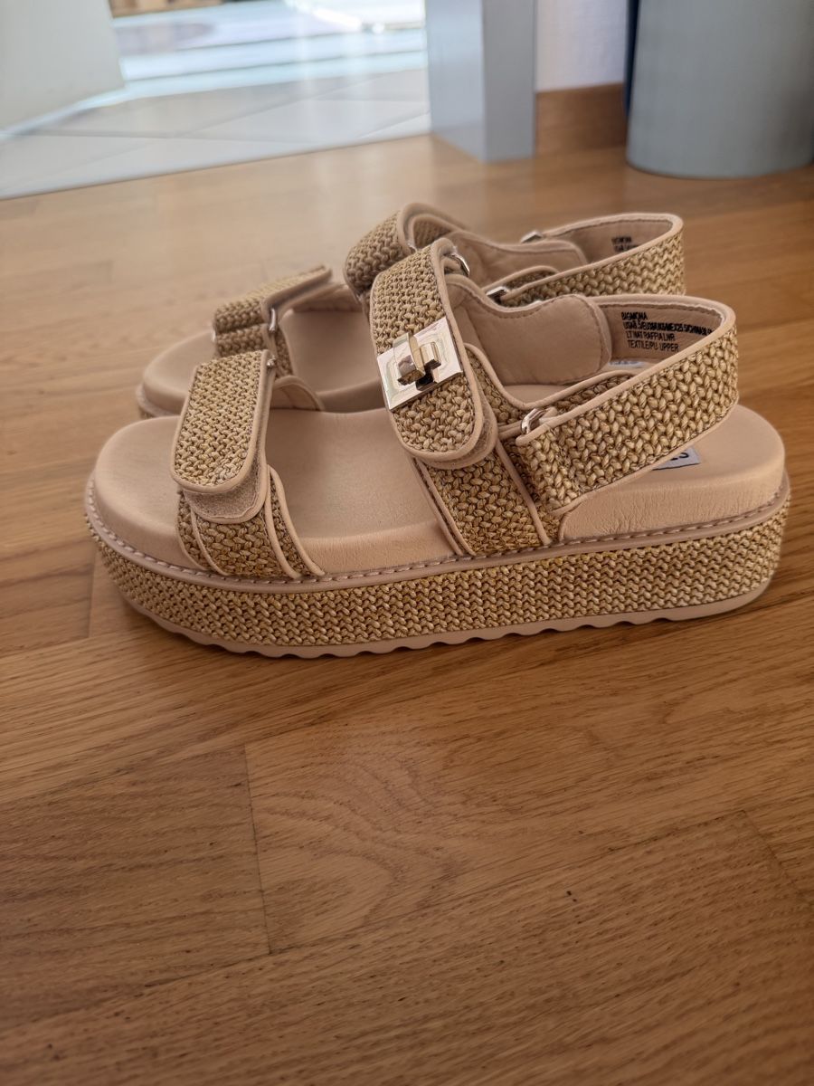 Steve Madden Scarpe da donna: Sandales Steve Madden neuves – Nuovo (secondo la descrizione) da Nyon venduto da Lucieluce2211