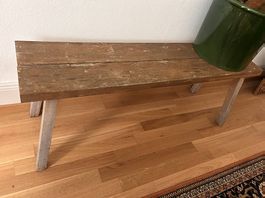 Holzbank