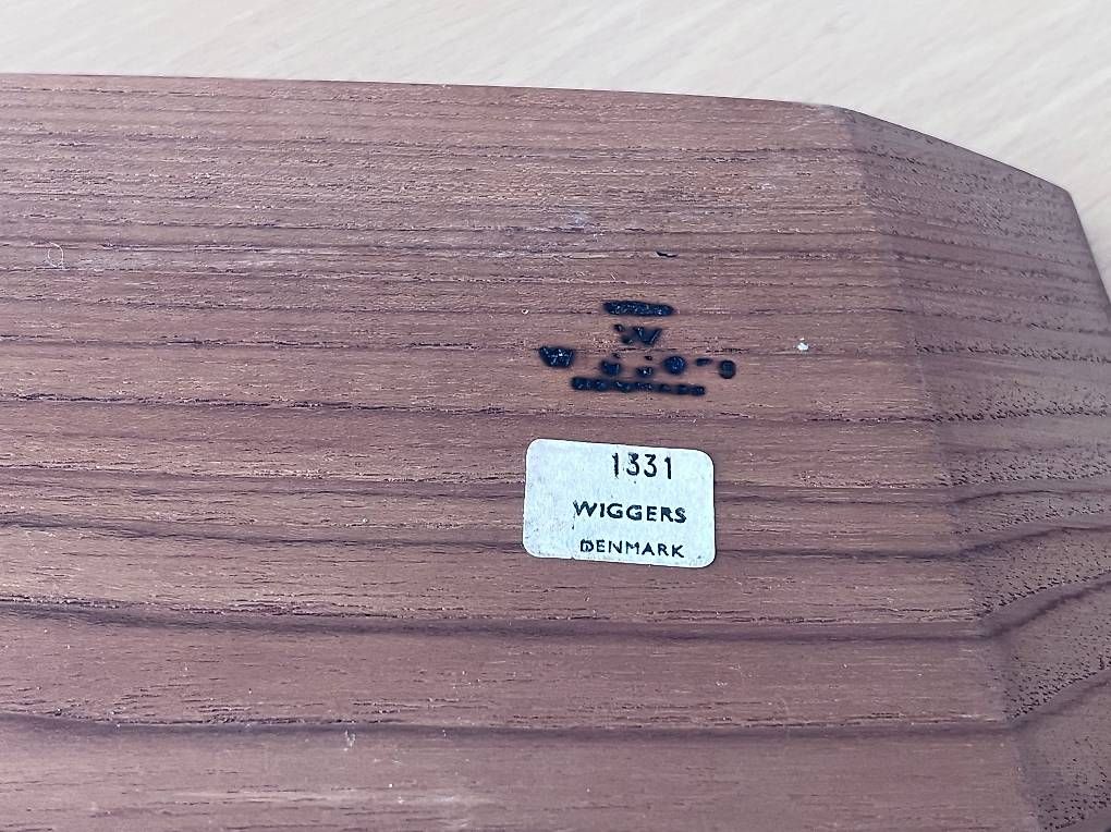 Pareti & Soffitti: Wiggers Teak Tablett – Mid Century Design Denmark – Usato da Zürich venduto da Ikle00 1