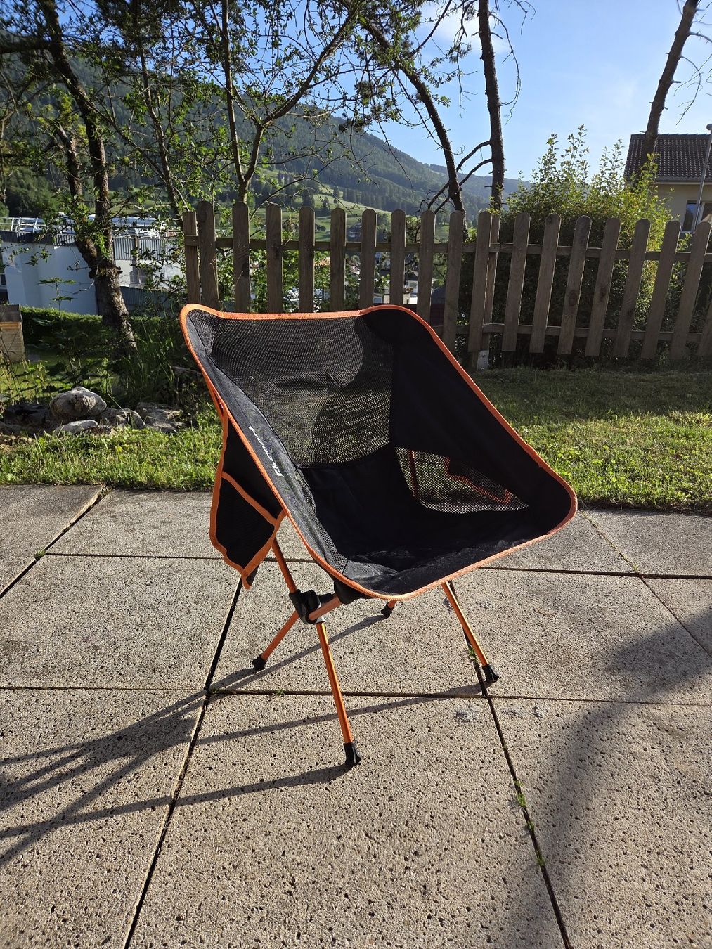 Chaises: 2 Chaises pliantes – D'occasion à Sonceboz-Sombeval par camron3