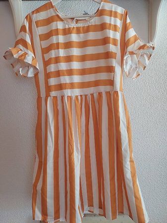 Sommerkleid Gr. S NEU