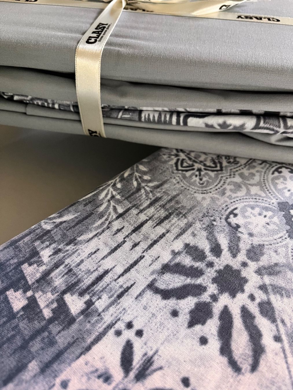 Biancheria da letto: Parure de lit Clasy – Usato da Plan-les-Ouates venduto da babsbonplan 3