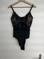 Body dentelle