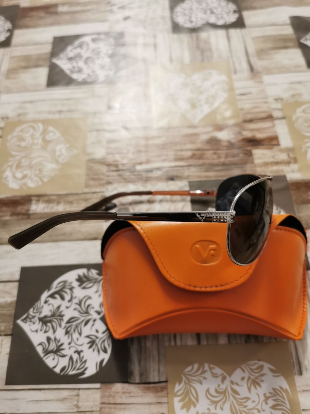 Vogue Brillen & Gläser: Sonnenbrille Vogue – Gebraucht aus Agno von cavallopazzo72 2