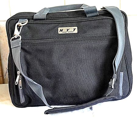 Laptop 15 Zoll Tasche NYT