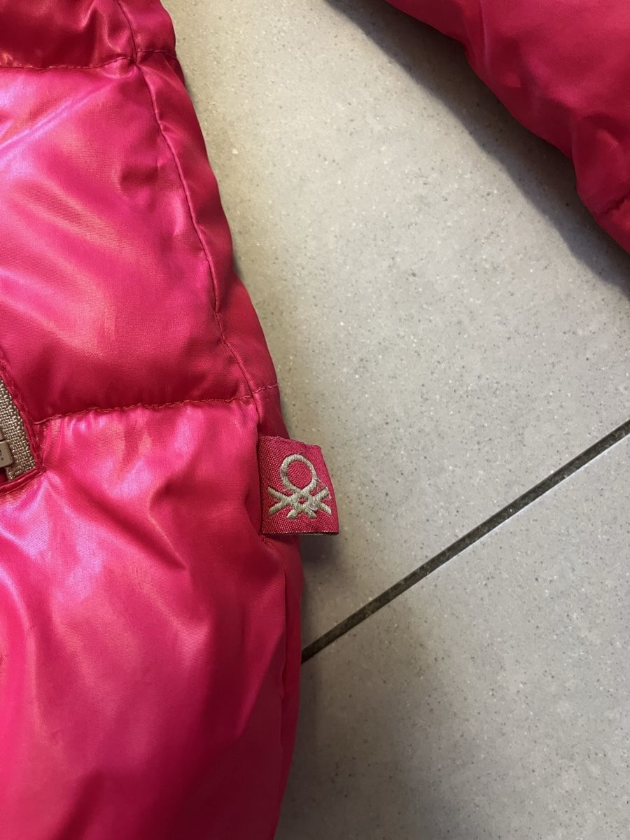 Benetton Giacche & Cappotti: Benetton pinkige Winterjacke, Gr. 120 – Usato da Zürich venduto da jmg_8005 2