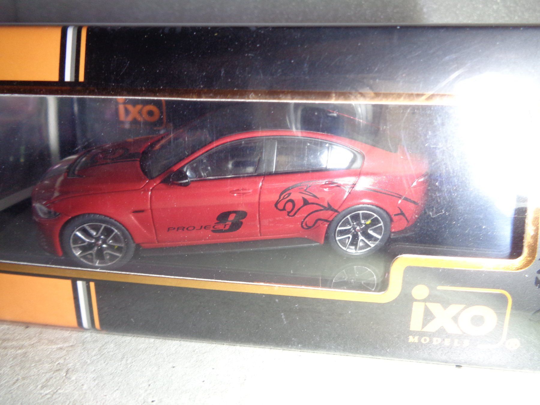 Jaguar Modellautos: Ixo 1:43 Jaguar XE SV 2017 – Neu und originalverpackt aus Reconvilier von rallycar 1