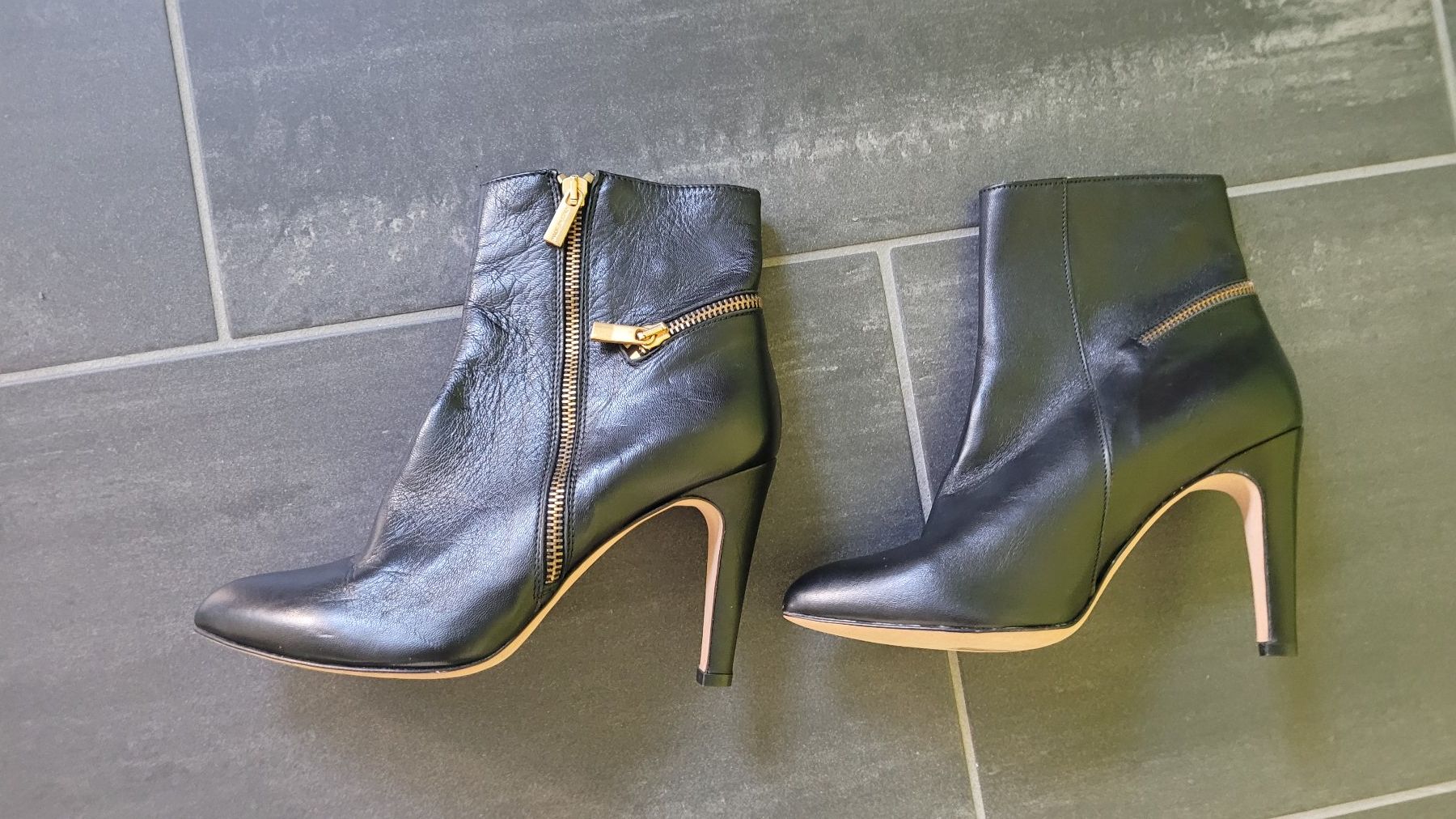 Navyboot Chaussures femmes: Stiefeletten von Navyboot, Gr 39, Neu – Neuf avec emballage d'origine à Sins par dsto 1