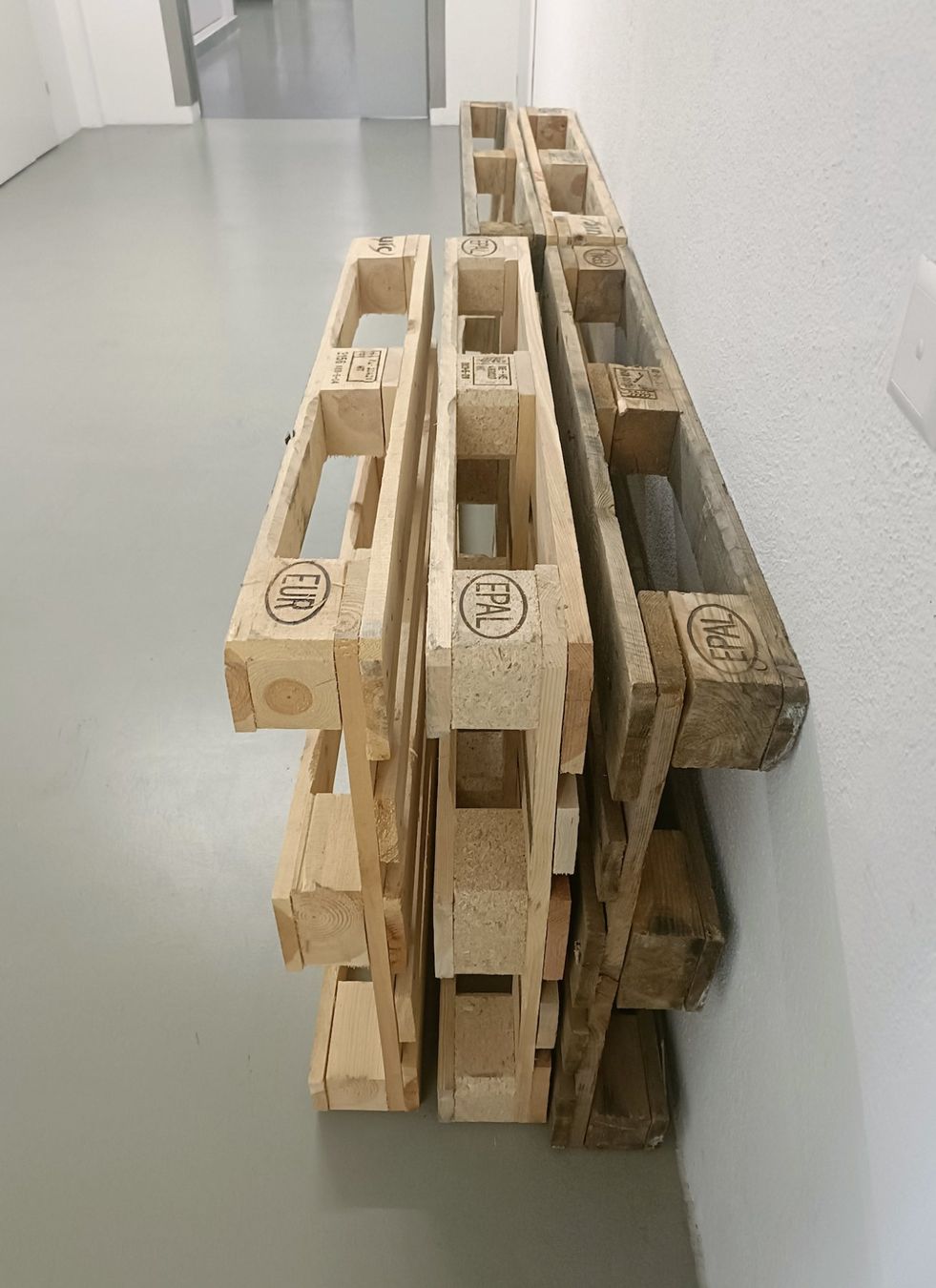 Pallets: Europalette hell – Usato da Zürich venduto da int_y5kq 2
