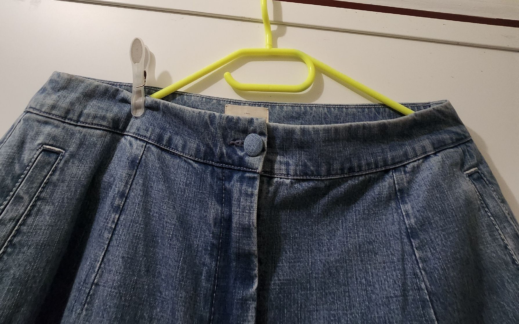 Sezane Jeans: Jean SEZANE large taille 46 bleu clair  – D'occasion à Niedergösgen par Eva2410 6