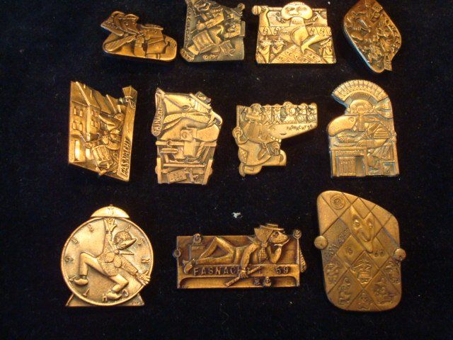 Placchette & Badge: Plaketten 1950 - 1960 Kupfer – Usato da Riehen venduto da Baerewaegli