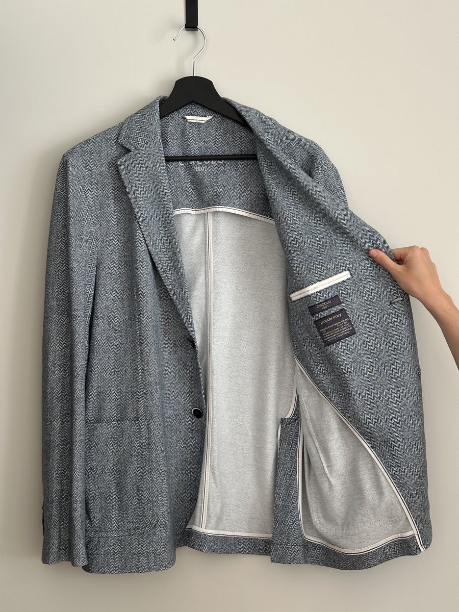 Circolo Completi: CIRCOLO 1901 Men's Blazer, Size 50, Herringbone Pattern – Nuovo (secondo la descrizione) da Zürich venduto da _selected_ 2