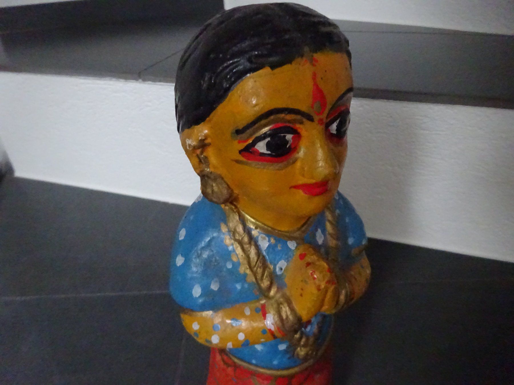 Sculture & Statue: Vintage Tonfigur Indien Heilige – Usato da Esslingen venduto da eintagammeer 6