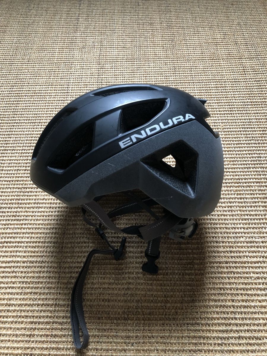 Endura Caschi: ENDURA   Urban Luminite Helm – Usato da Zürich venduto da EliseSchmitz 4