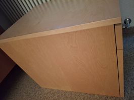 Untertischmöbel