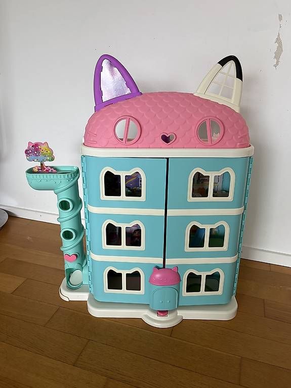 Case e mobili per bambole: Gabby Dollhouse – Usato da Basel venduto da Stef114 1