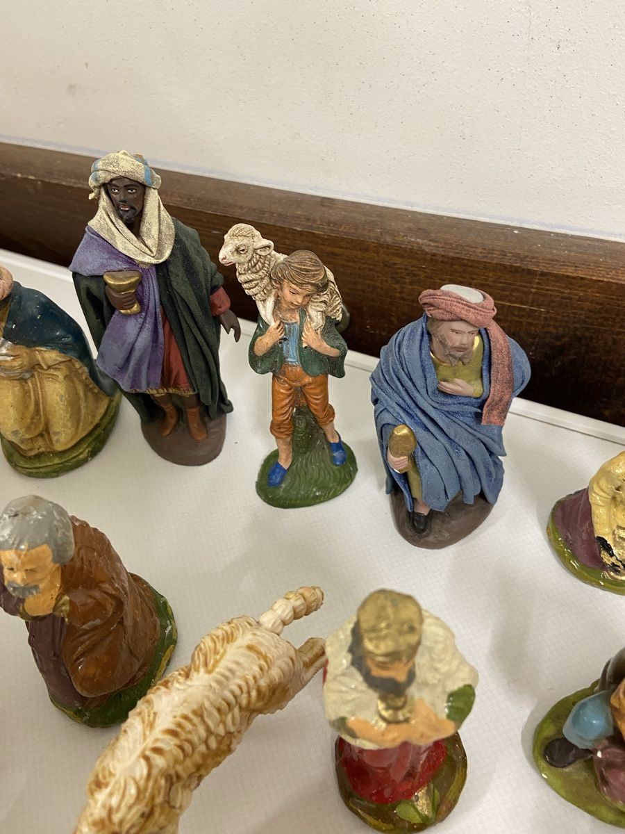 Statuette: Alte Krippenfiguren – Usato da Dietikon venduto da brocki-eyra 3
